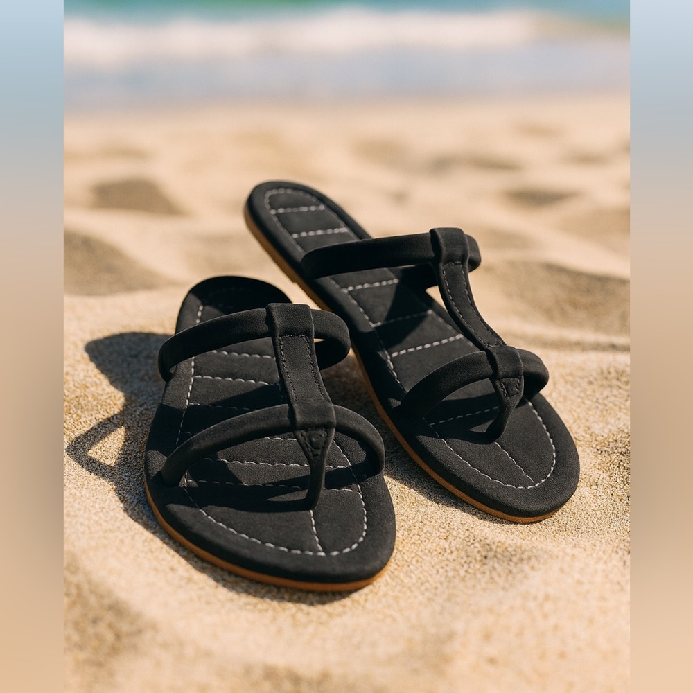 Free People Women's Hadden Black Soft Suede Cage Style Sandals Size 10 NIB